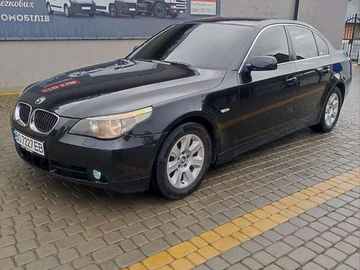 Авто BMW 5 Series 2004 № 7885484