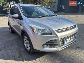 Авто Ford Escape 2015 № 7885603