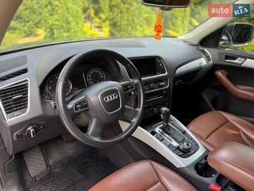 Авто Audi Q5 2011 № 7885708