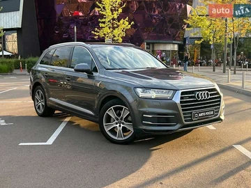 Авто Audi Q7 2017 № 7885742