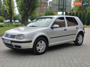 Авто Volkswagen Golf 2002 № 7885870