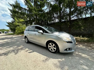 Авто Peugeot 5008 2012 № 7886014