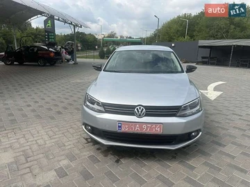 Авто Volkswagen Jetta 2012 № 7886067