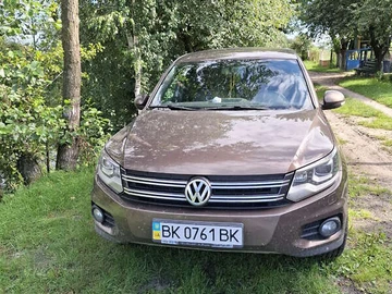 Авто Volkswagen Tiguan 2013 № 7886159