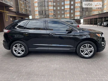 Авто Ford Edge 2018 № 7886191