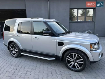 Авто Land Rover Discovery 2016 № 7886212