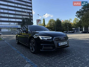 Авто Audi A4 2018 № 7886219