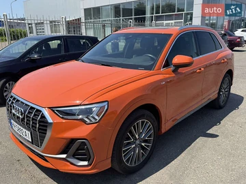Авто Audi Q3 2019 № 7886227
