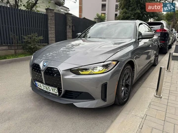 Авто BMW I4 2023 № 7886236