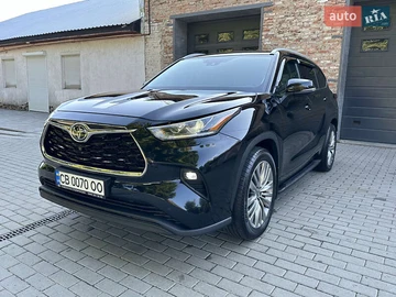 Авто Toyota Highlander 2022 № 7886253