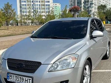 Авто KIA Ceed 2008 № 7886364