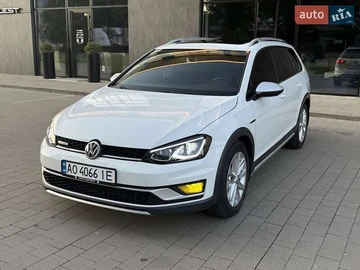 Авто Volkswagen Golf Alltrack 2016 № 7886398