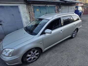 Авто Toyota Avensis 2004 № 7886426
