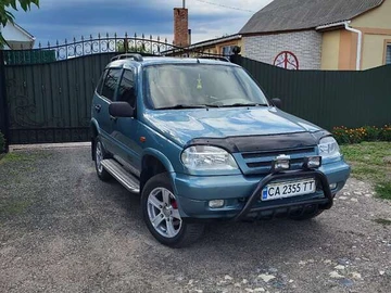 Авто Chevrolet Niva 2005 № 7886433