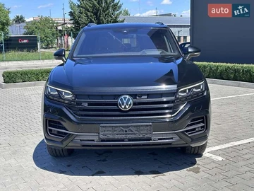 Авто Volkswagen Touareg 2022 № 7886532
