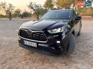 Авто Toyota Highlander 2022 № 7886549
