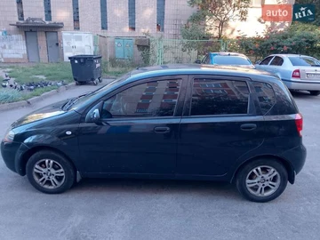 Авто Chevrolet Aveo 2006 № 7886552