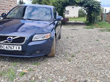 Авто Volvo V50 2010 № 7886568