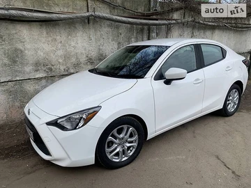 Авто Toyota Yaris 2017 № 7886620
