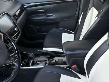 Авто Mitsubishi Outlander 2021 № 7886629