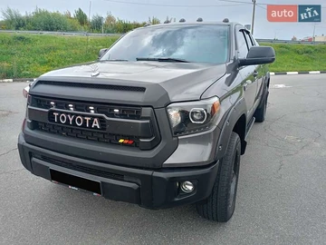 Авто Toyota Tundra 2017 № 7886775