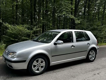 Авто Volkswagen Golf 2001 № 7886796
