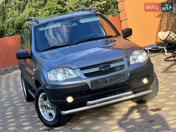 Авто Chevrolet Niva 2015 № 7886834