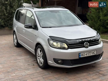 Авто Volkswagen Touran 2012 № 7886877