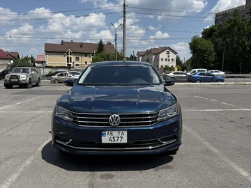Авто Volkswagen Passat 2018 № 7886931