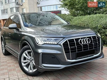 Авто Audi Q7 2021 № 7886977