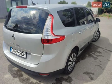 Авто Renault Scenic 2010 № 7887050