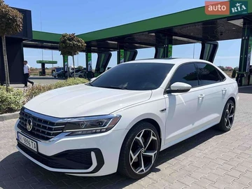 Авто Volkswagen Passat 2019 № 7887144