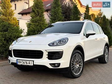 Авто Porsche Cayenne 2016 № 7887187