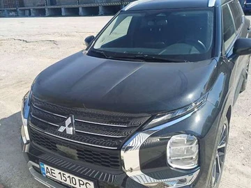 Авто Mitsubishi Outlander 2024 № 7887198