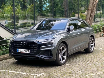 Авто Audi Q8 2018 № 7887217