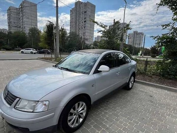 Авто Volkswagen Passat 2000 № 7887252