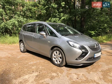 Авто Opel Zafira 2015 № 7887404