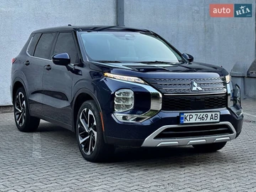 Авто Mitsubishi Outlander 2022 № 7887506