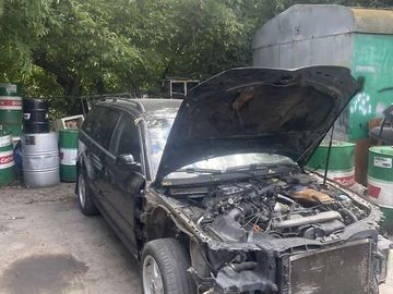 Авто Volkswagen Passat 2001 № 7887552
