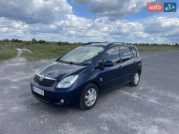 Авто Toyota Corolla Verso 2002 № 7887602