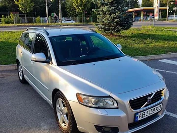 Авто Volvo V50 2009 № 7887694