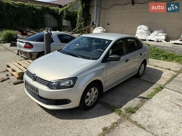 Авто Volkswagen Polo 2013 № 7887700