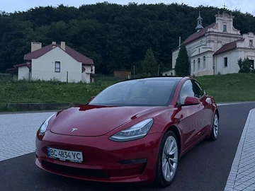 Авто Tesla Model 3 2020 № 7887932