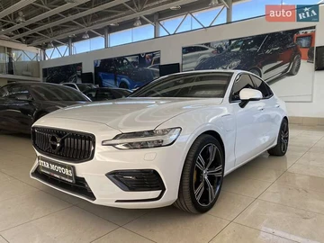 Авто Volvo S60 2019 № 7887958