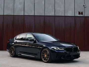 Авто BMW 5 Series 2018 № 7888005
