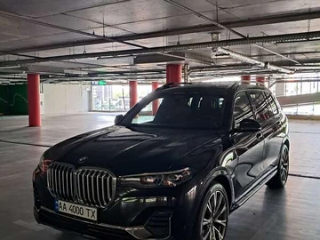 Авто BMW X7 2022 № 7888011
