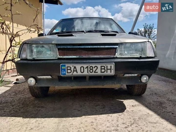 Авто ВАЗ 2109 2002 № 7888020