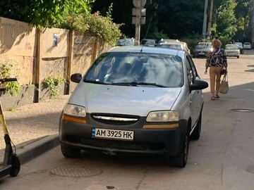 Авто Chevrolet Aveo 2005 № 7888053