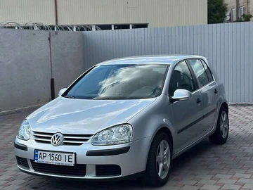 Авто Volkswagen Golf 2004 № 7888147