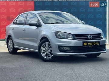 Авто Volkswagen Polo 2017 № 7888338